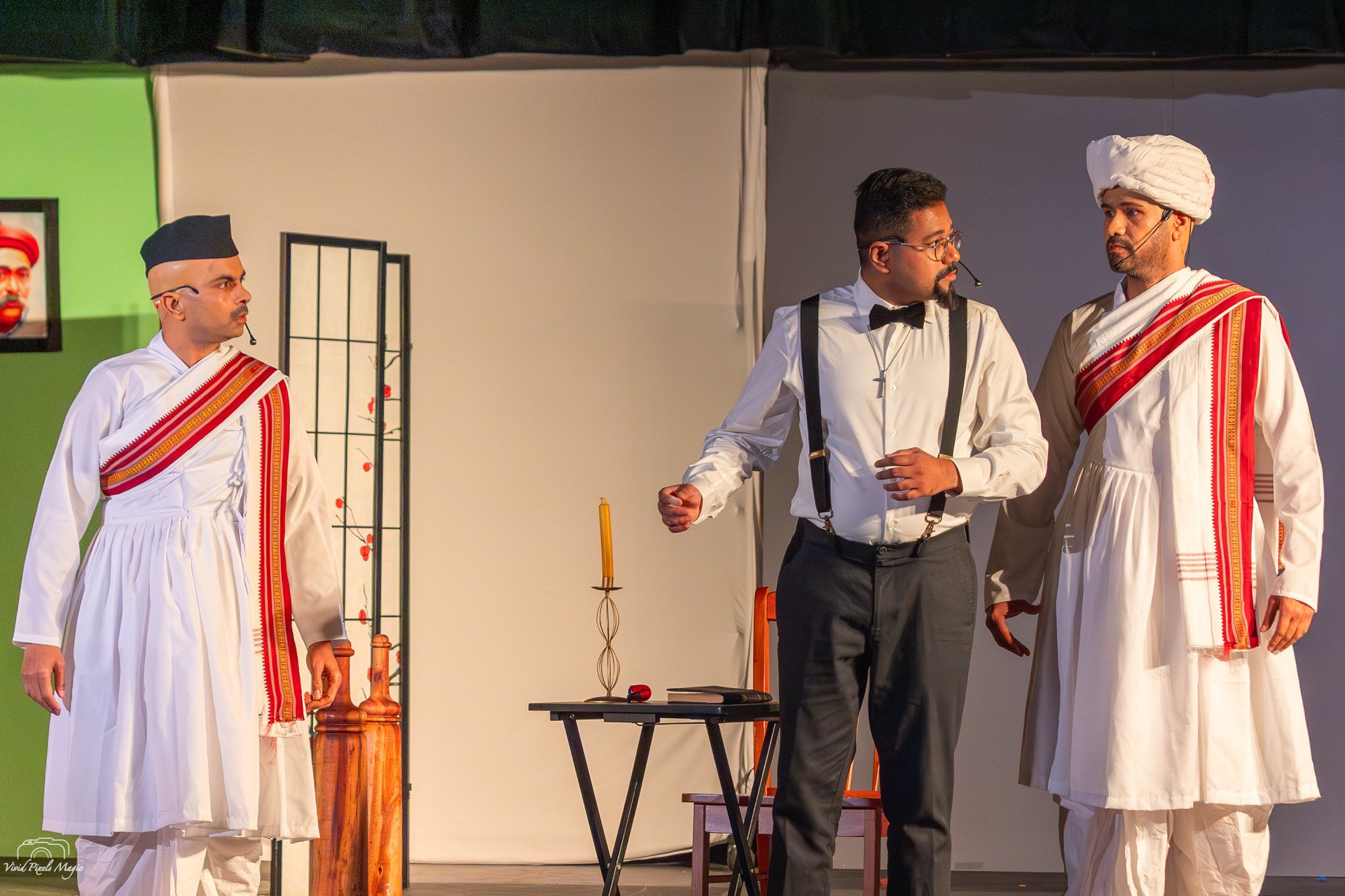 Gondya Ala Re! — a tense exchange among three characters.