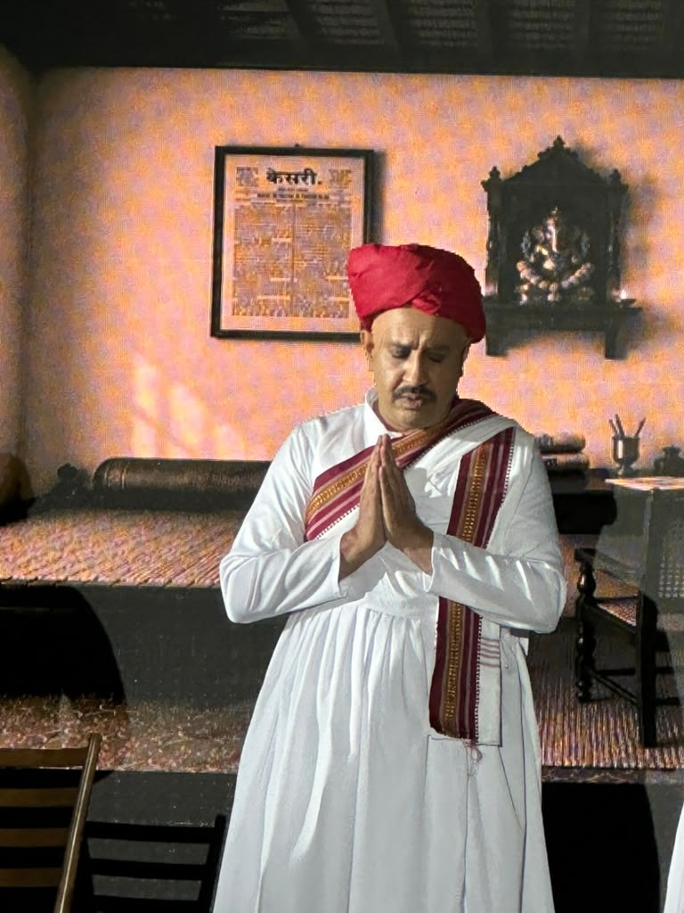 Gondya Ala Re! — a quiet moment in character.